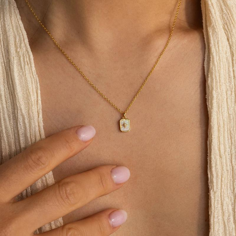 Collier Étoile du Nord avec Pierre de Naissance