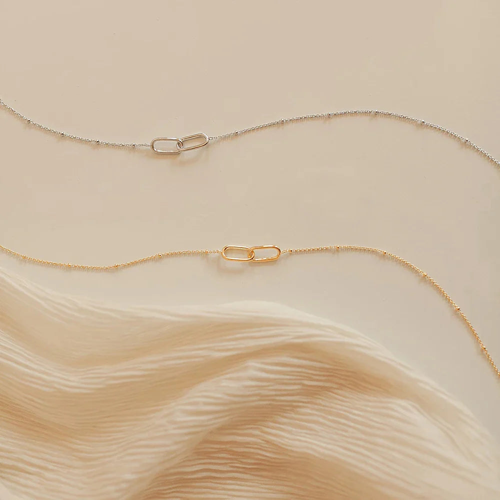 Collier Liens Infini Entrelacés