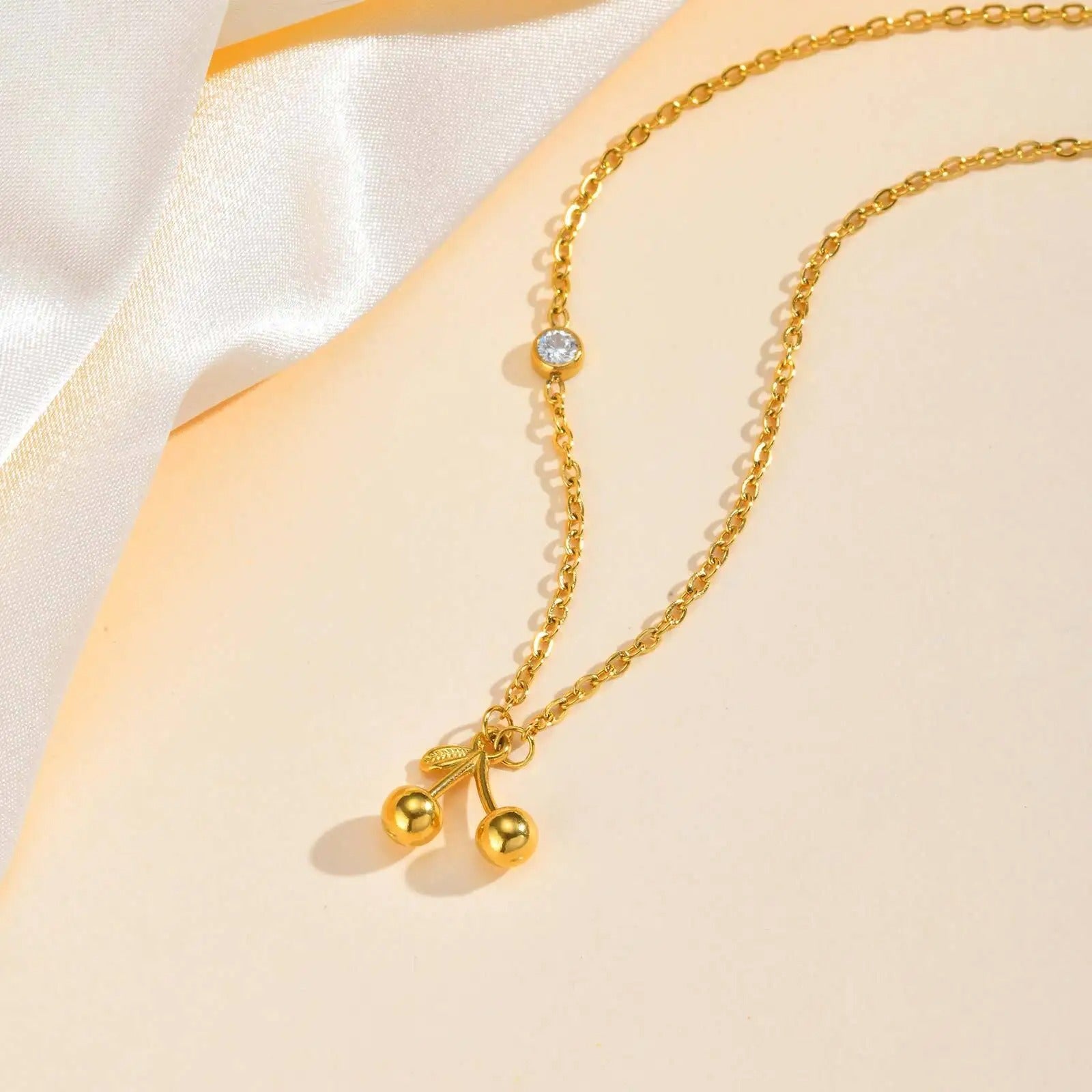 Collier Cerises Dorées