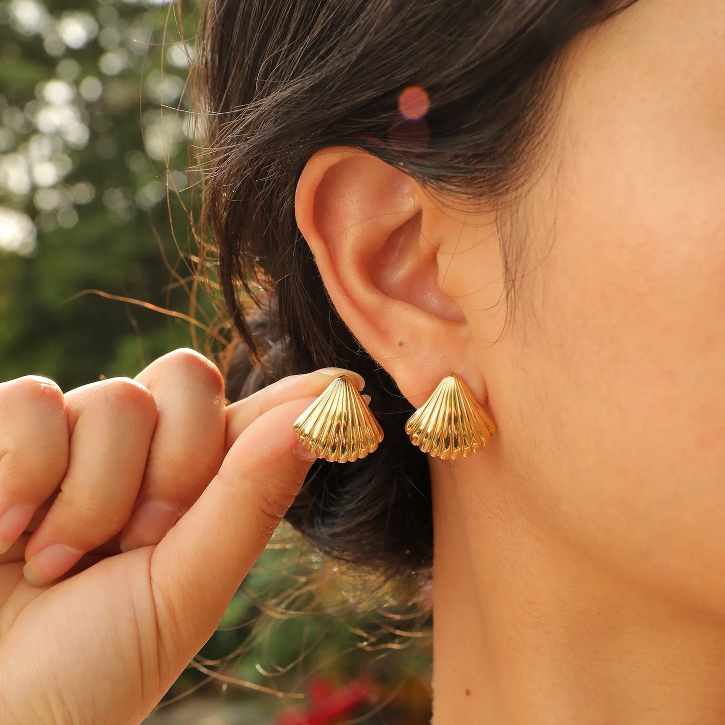 Boucles d’Oreilles Coquillage Doré