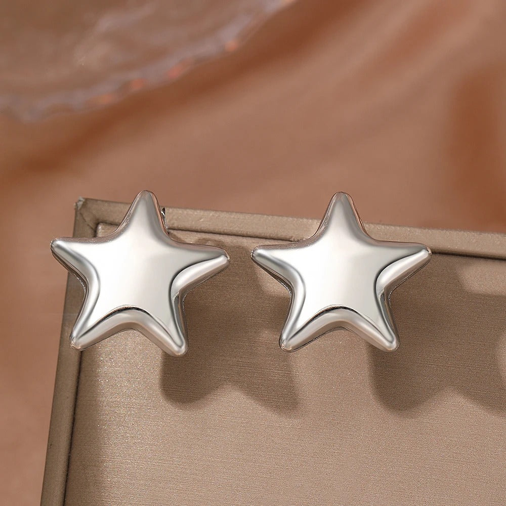 Boucles d’Oreilles Étoile Minimalistes